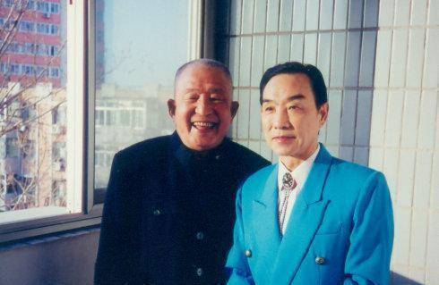 京剧名家宋玉庆去国外是束手无措,可是国外也不好混,如今早就回来了