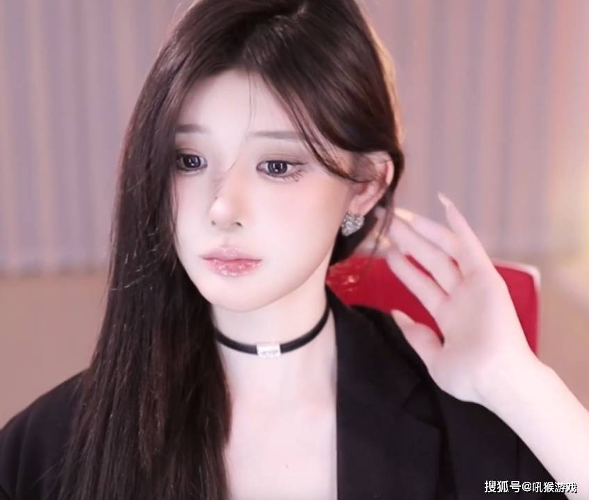 原创女主播直播喊穷要是有大哥刷20万自己就会付出行动