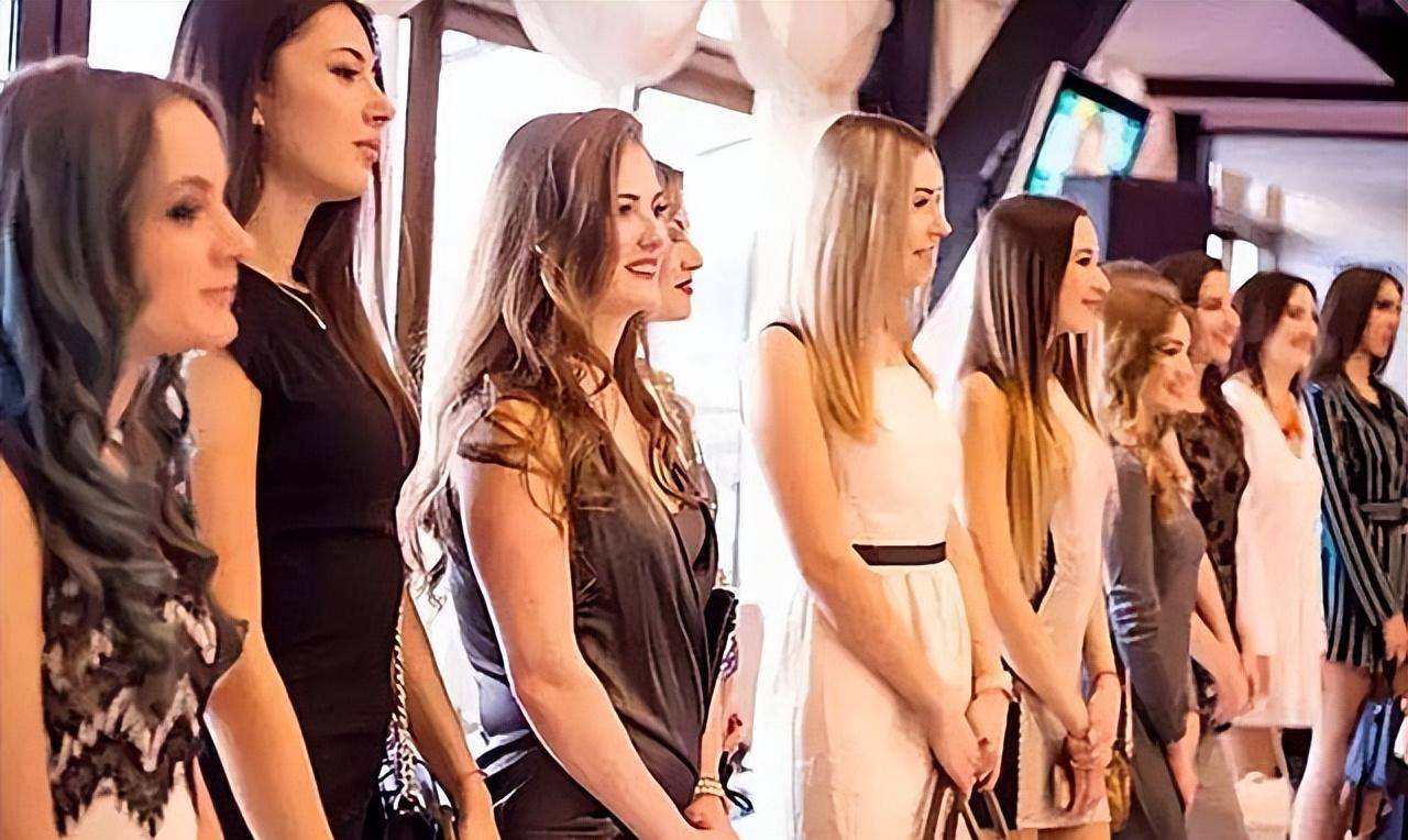 申茂涛归国后,和玛丽娜的感情愈发加深,而他也和父母说了自己这段恋情