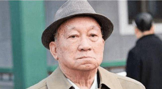 为了30万年薪入美籍的林烨帮美国造出武器如今后悔了