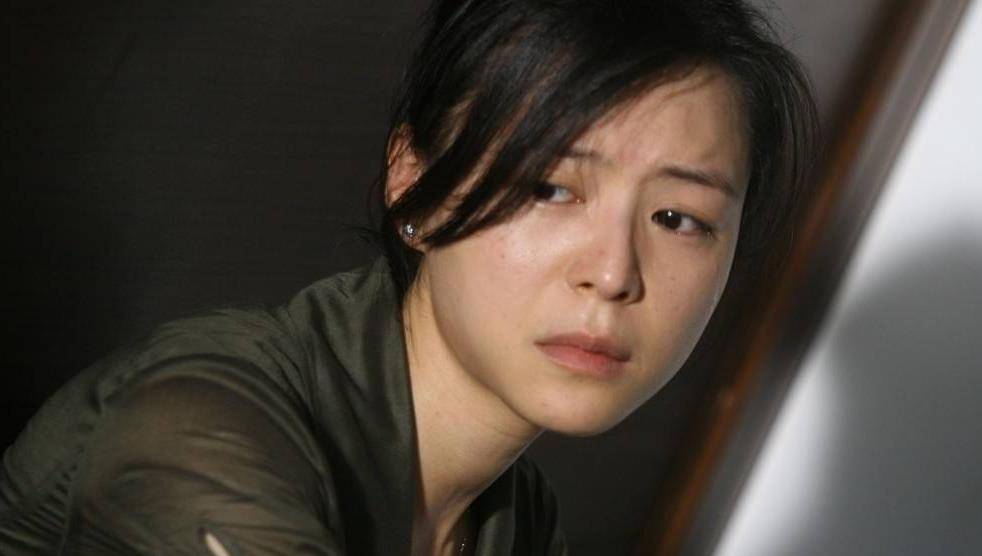 导演收割机张静初专业睡导演被正宫封20年复出无人识