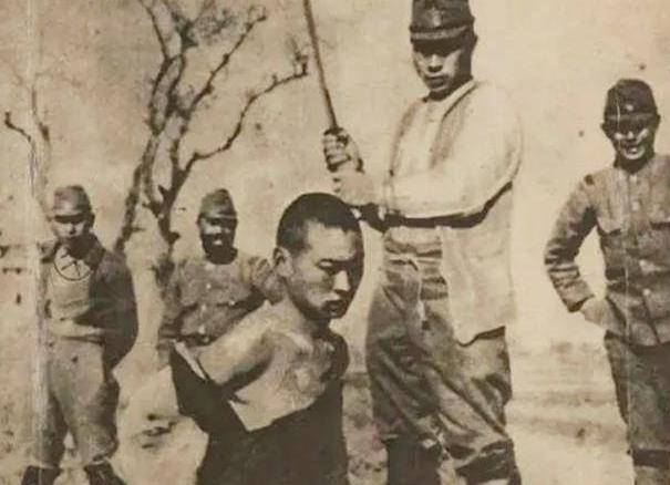 日本无条件投降后,国民政府在一些城市设立了军事法庭,审判日本战犯和