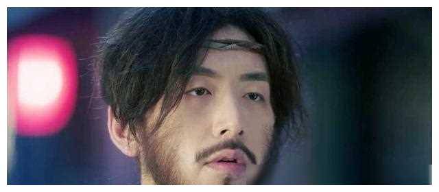 观众们_形象_王动