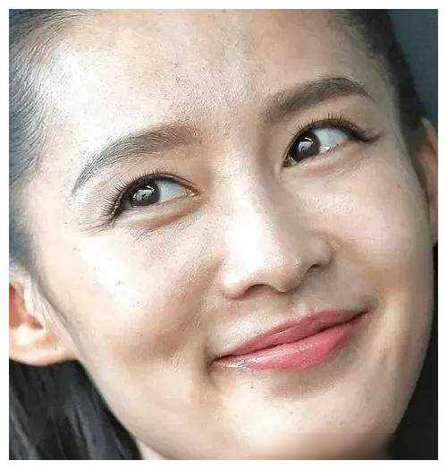 明星弃用精修p图脸部细纹肿起大腿暗沉你还认得出吗