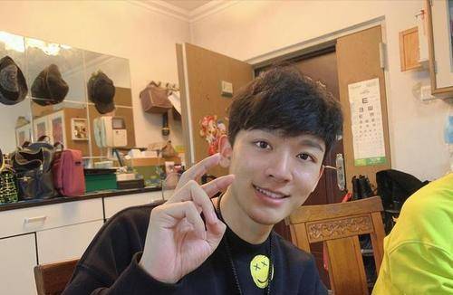 原创张晚意的成名路演技与流量并存的实力小生你看过他的哪部作品