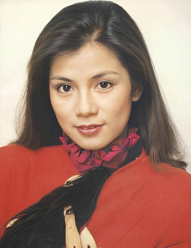 翁美玲:最经典的蓉儿,tvb三年九部剧,一个时代的记忆