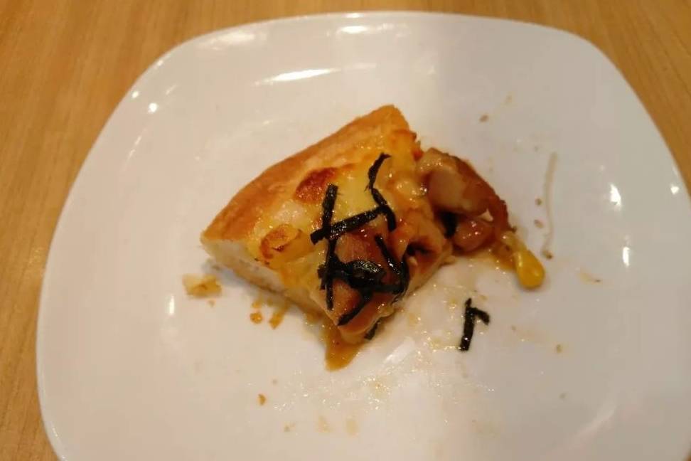 必胜客新品测评,甄选和风四拼比萨能吃出和风么?_披萨_感觉_鳗鱼