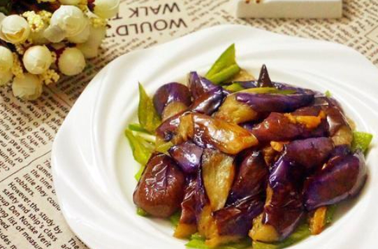 原创炒茄子总是又黑又吸油厨娘来支招保证色香味俱全还不油腻