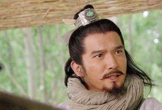 原创水浒传中为什么火并王伦的是林冲而不是晁盖