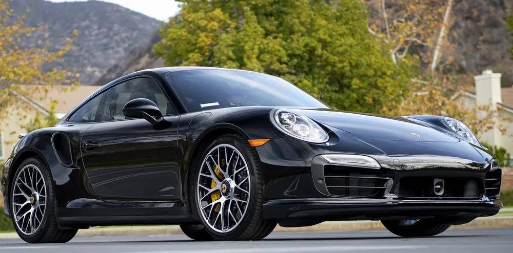 经典"青蛙眼"超跑,保时捷911历经50多年的坚持_搜狐汽车_搜狐网