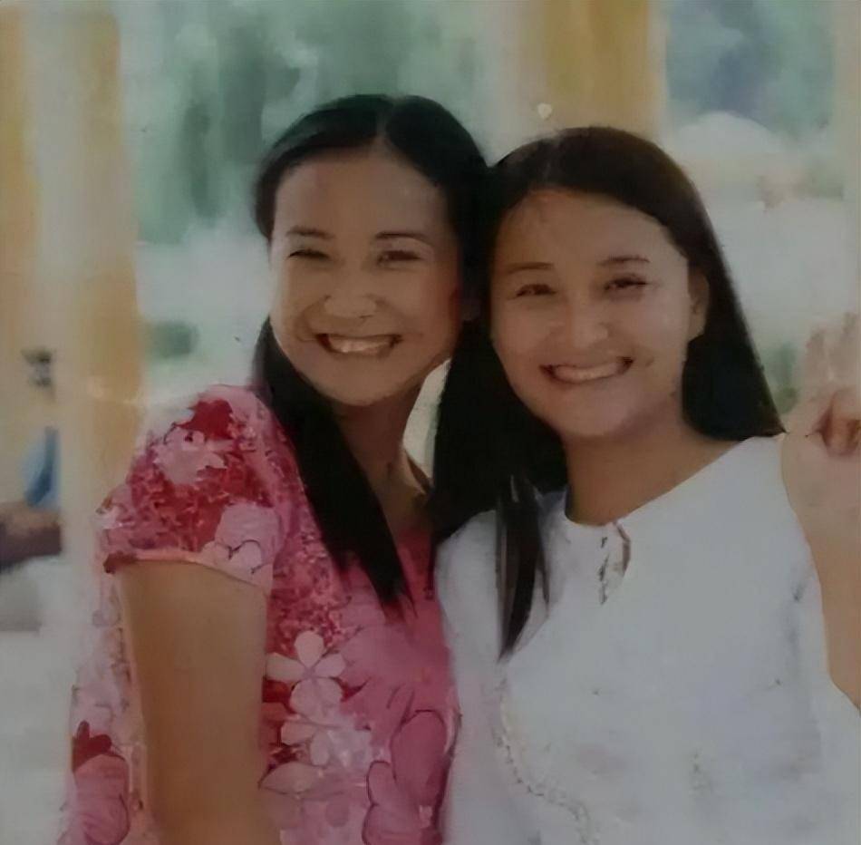 原创为挣快钱分手贾玲从舞台笑星成为笑谈白凯南究竟怎么了