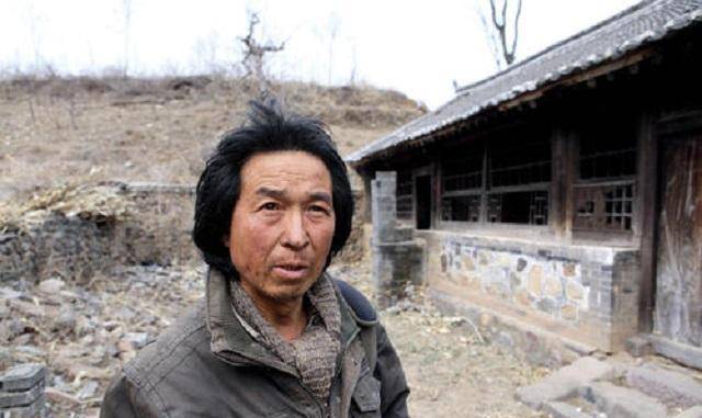 原创北大教授携妻隐深山11年花350万种地自己在家接生现在怎样