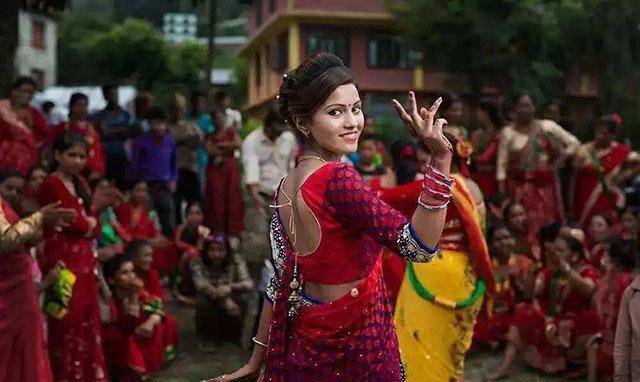 原创土地贫瘠经济落后不发达的尼泊尔如何养活2800万人口