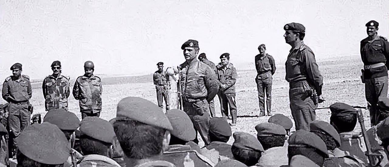 钱伯斯在摩萨德内部的代号,叫做佩妮洛普,也是她在德国邻居口中的名字