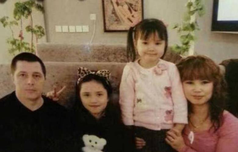 原创49岁东北女子19岁闯荡俄罗斯身怀巨款住别墅现在却只想回国