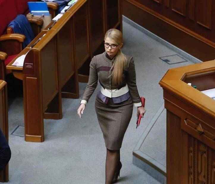 原创季莫申科从贫民女到乌克兰总理靠的不仅仅是美貌