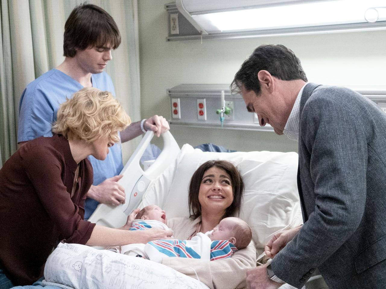 原创摩登家庭第10季落幕二姐ariel的脸又变了她又双叒叕否认了