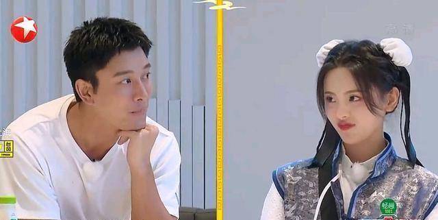 原创原创极挑黄明昊太鸡贼比赛故意输给杨超越把难题留给黄景瑜