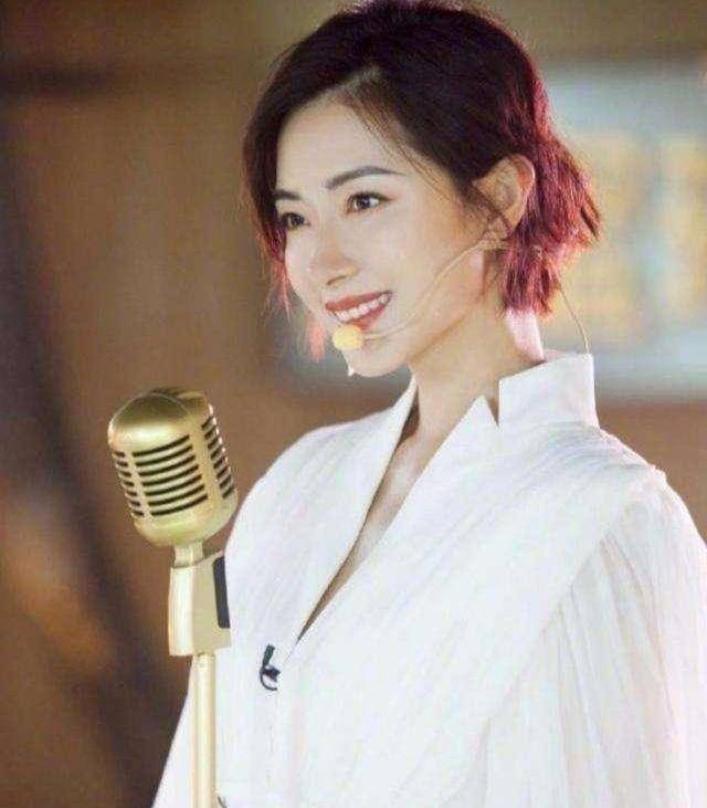 原创《浪姐》复活赛的投票,却意外曝光嘉宾"真实人气"_姐姐_王智_刘芸