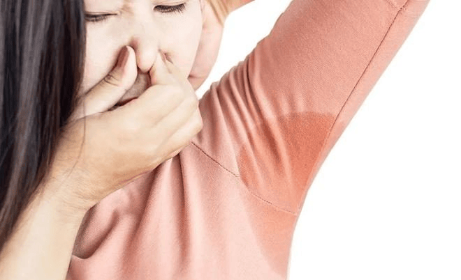 如何分辨汗臭和狐臭的区别