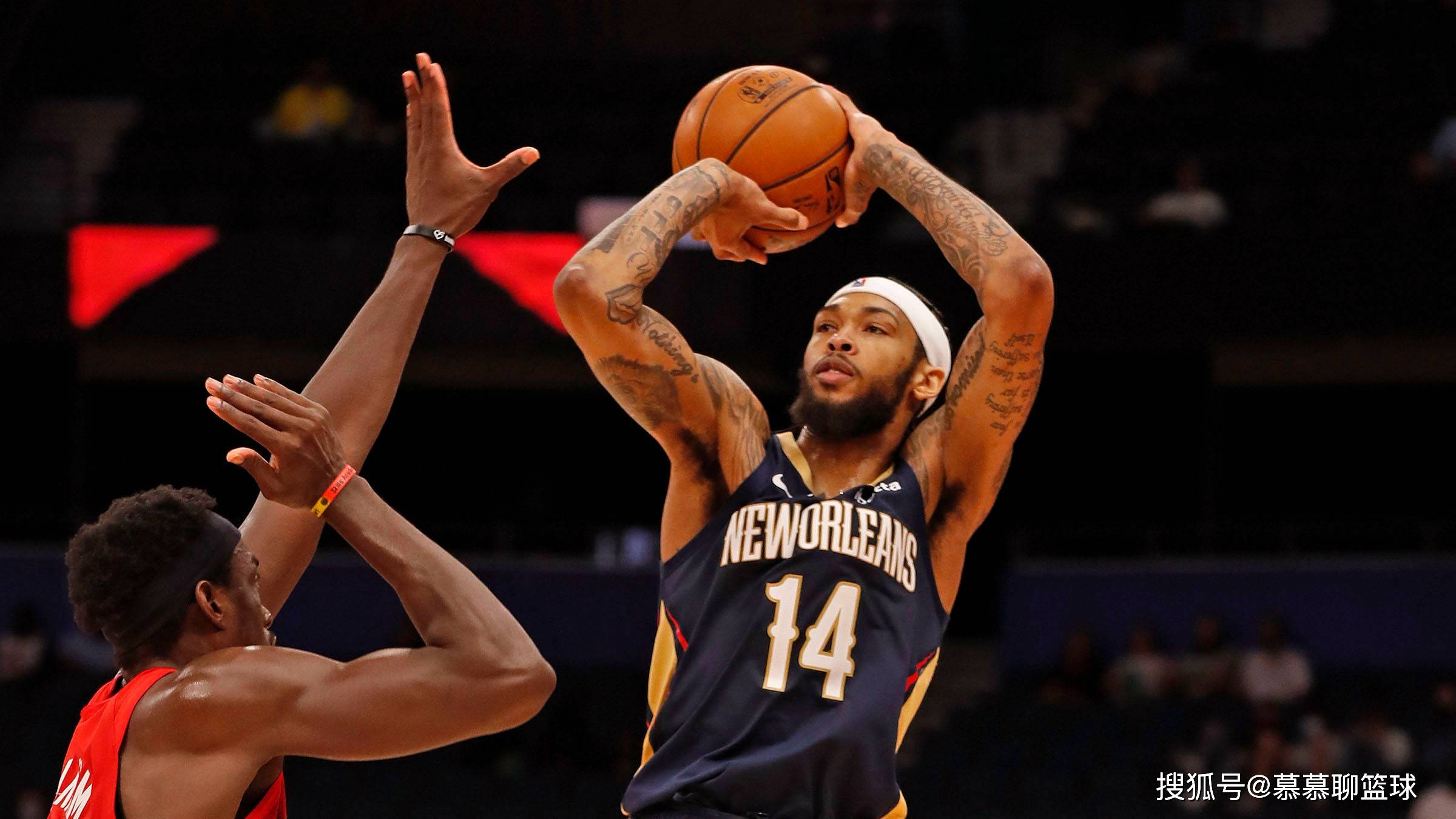 原创莺歌膝盖反关节扭伤恐赛季报销名嘴他的倒下让哈登有了机会