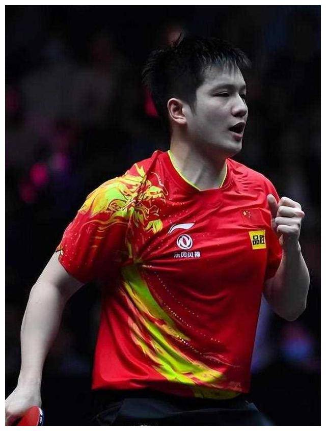 王楚钦惊艳夺得新加坡大满贯,连续制胜三场!_比赛_乒乓球_对手