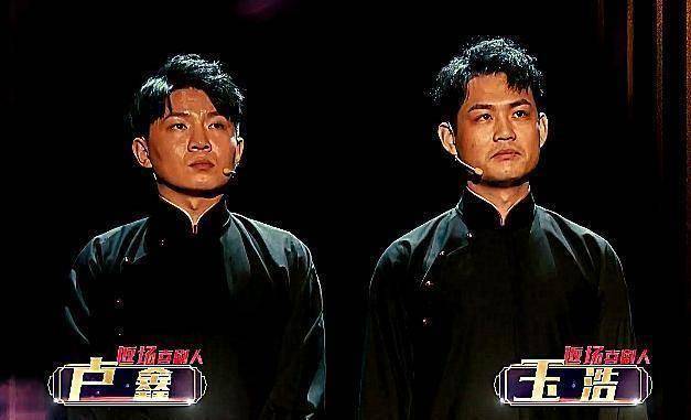实力最雄厚,人气最旺的,当属德云社相声演员张云雷,杨九郎团队了,在