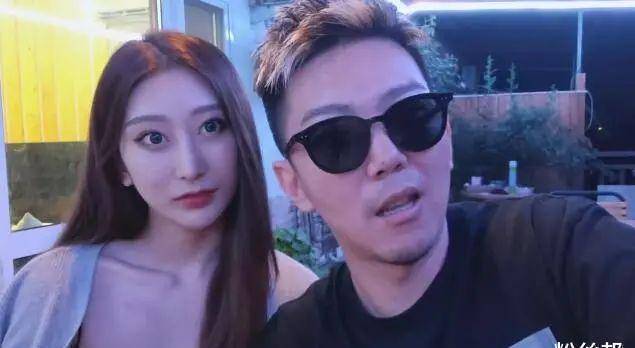 斗鱼女主播177生日小王哥宣布恋情撒狗粮会跟她开心过一辈子