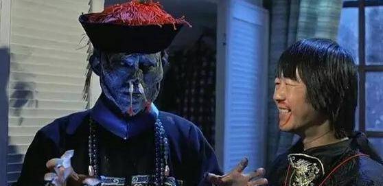 原创为何影视剧里的僵尸穿的都是清朝官服看了就能知道