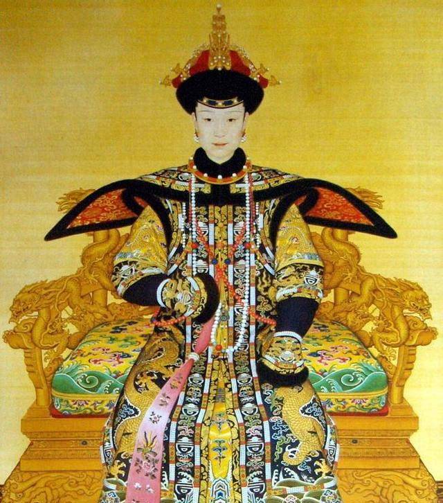 因难产而死,年仅22岁_康熙帝_孝诚仁皇后_索尼