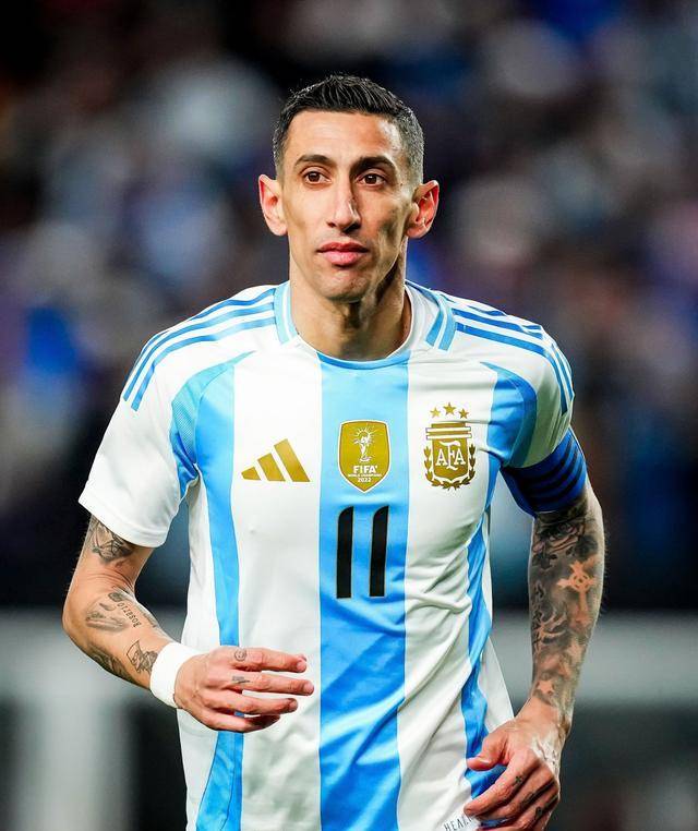 原创30梅西缺阵天使闪耀劳塔罗没穿射门靴阿根廷大胜弱旅