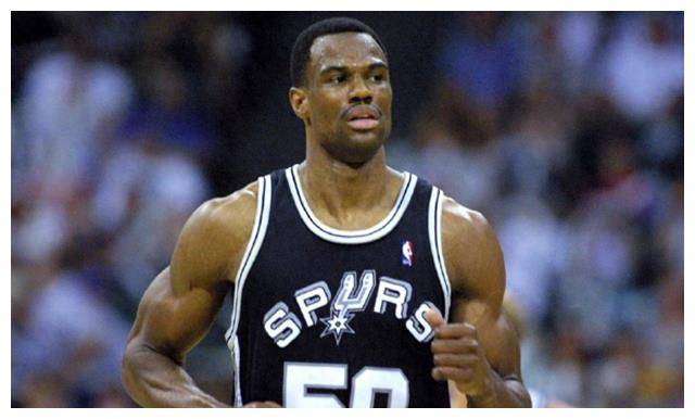 大卫·罗宾逊_球员_打法