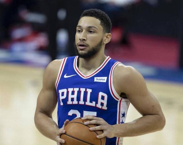 本·西蒙斯或将告别球场?詹姆斯接班人前途未卜_球员_篮球界_人们