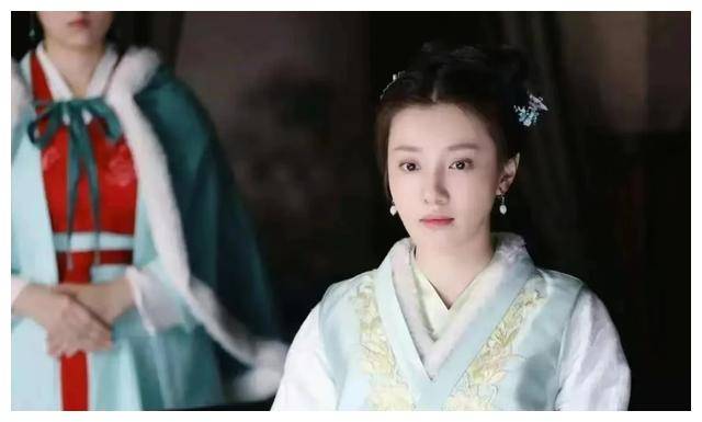 《知否》:华兰的公公竟因一句话送小妾,明兰为卫小娘所影响._挑战_家