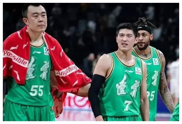 原创辽宁男篮杨鸣摊牌季后赛前迎喜忧球队做大动作