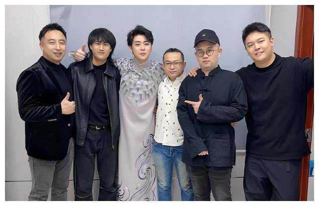 张云雷家里喜迎新成员粉丝感到困惑为什么