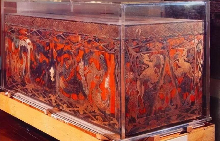 1972年古墓发现睡美人,2000年身体不腐,体内138粒瓜子揭开死因_辛追墓