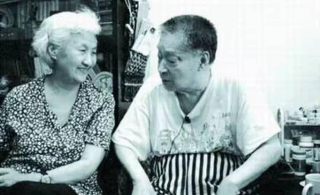 原创80岁不顾世俗再婚黄宗英携手12年冯亦代却留遗愿与原配合葬