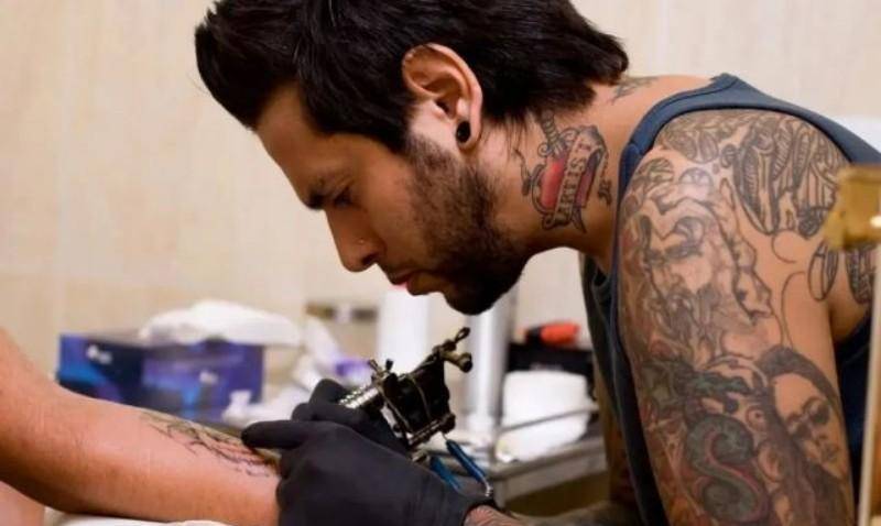 68岁台湾老头双枪血洗美国教堂我买了12套房美国却不给我养老