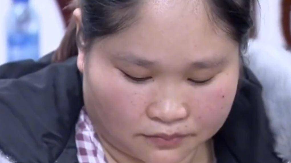 分手之后,葛莉就回到了老家.刚回来没多久,她就认识了郑远平.