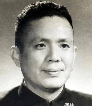 国军师长正部署进攻新四军,徐海东却让支队政治部主任前去慰问_何伟