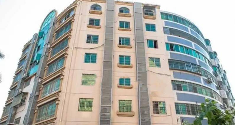 高的大厦,这在当时是来宾市最高的建筑,这座大厦也被人们称作永固大厦