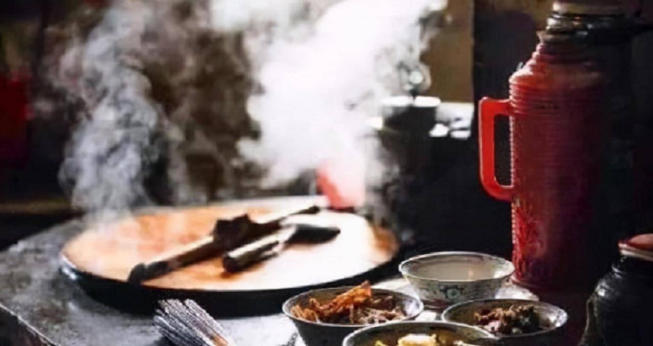 1993年浙江一女子帮助3个乞丐20年后乞丐拿100万来报恩