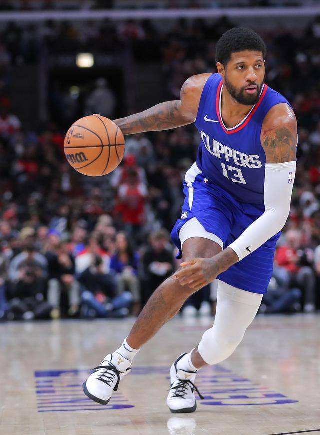 保罗乔治快船的得分利器与防守支柱