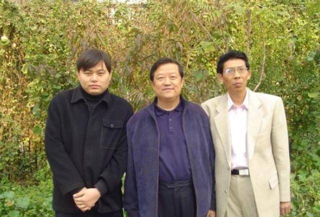 明朝那些事儿作者是个怎样的人低调孤僻默默无闻的公务员