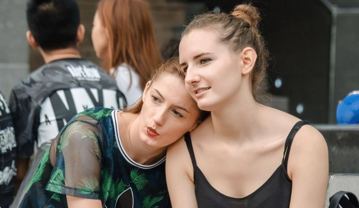 俄罗斯为什么女人十四岁就可以结婚十四岁在中国不是幼女么