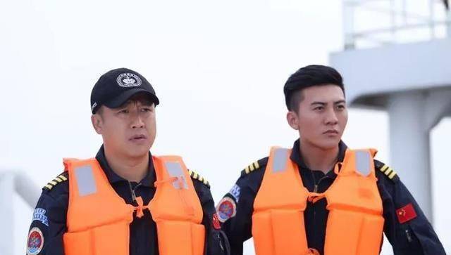 原创《碧海雄心》:惊涛骇浪中的感人英雄传奇_陈一诺_感情_剧中