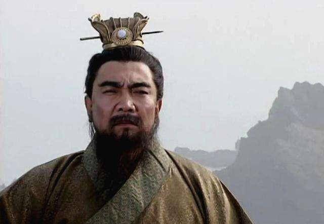 《三国演义》电视剧不敢演的一段;编剧这一段的曹操不能上电视_董卓