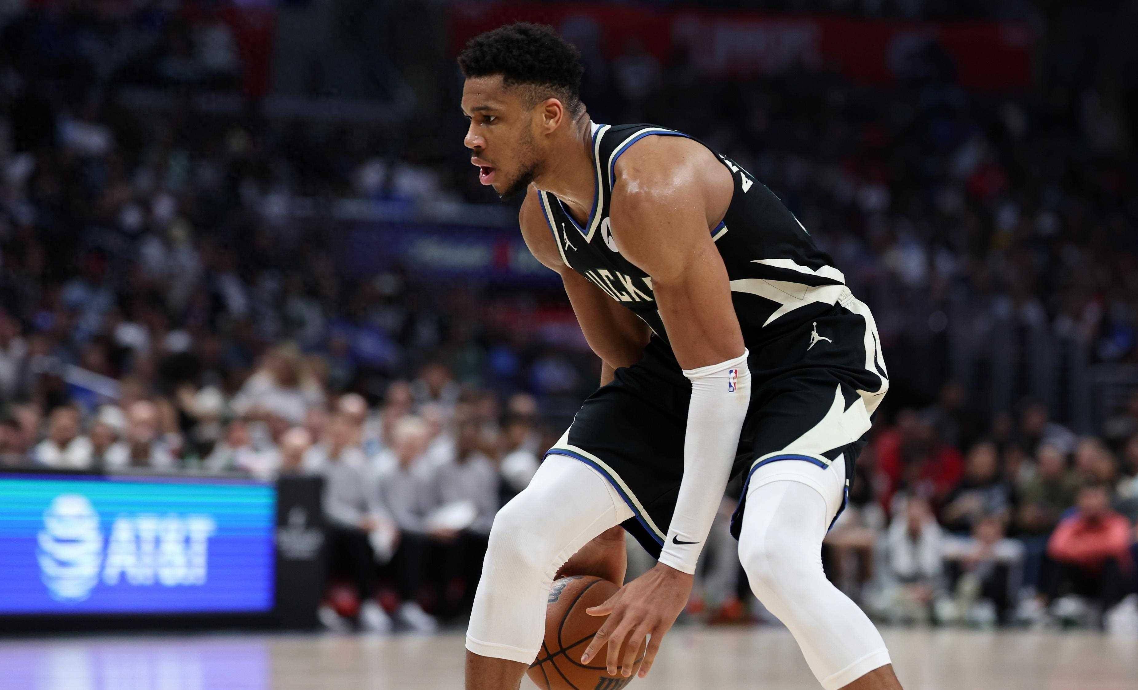 阿德托昆博_挑战_生活