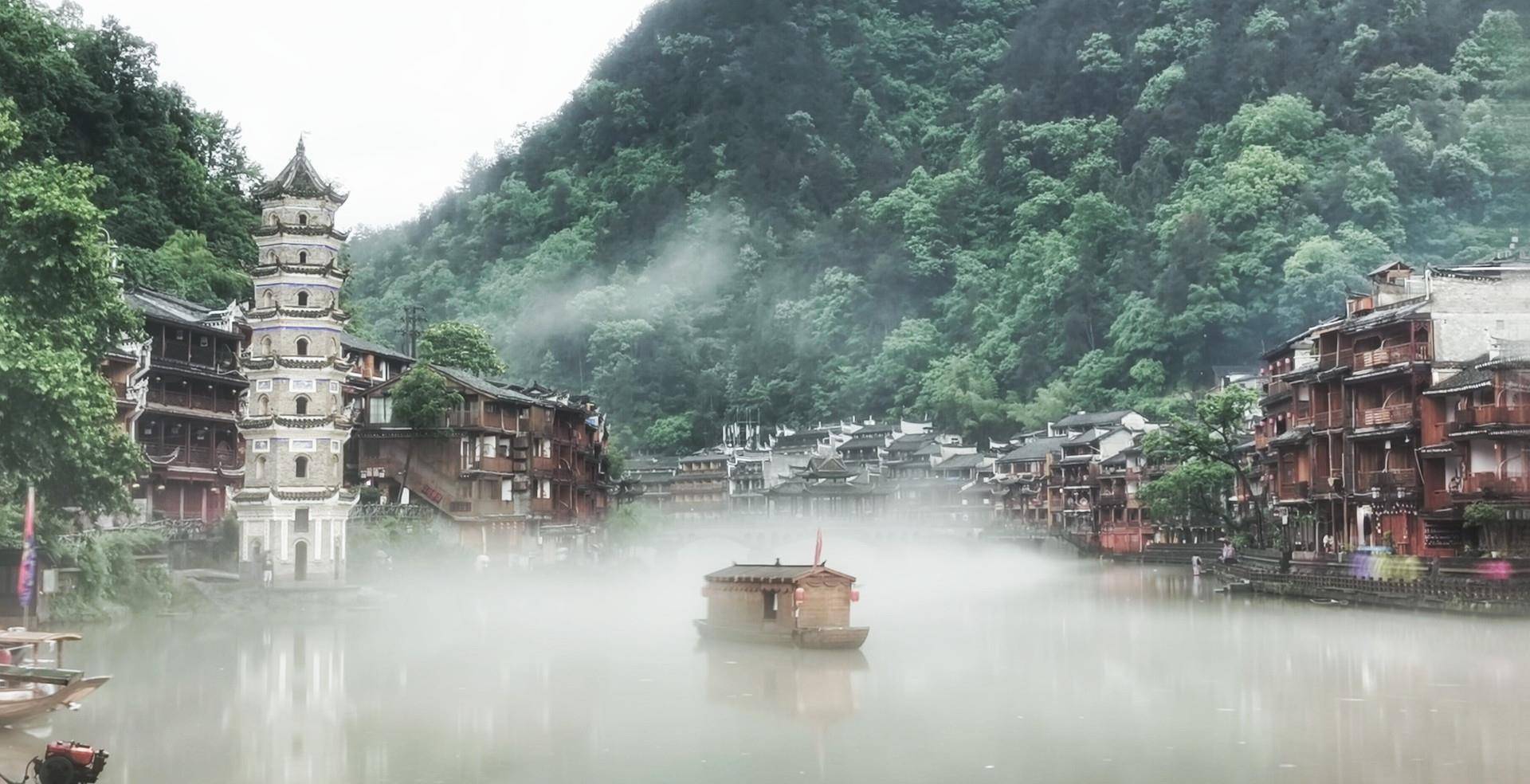 原创湘西之旅在凤凰古城中闲逛漫步寻找我心中失落的那个边城